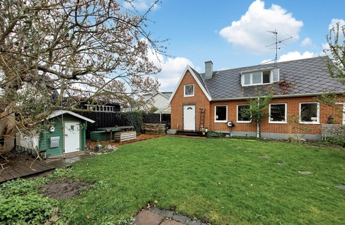 Limhamn House | Awesome home in Limhamn with kitchen
