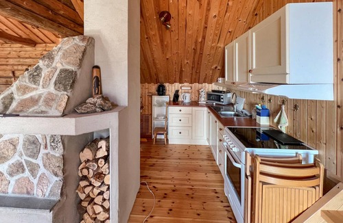 Lindesnes House | Awesome home in Lindesnes with WiFi