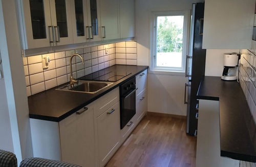 Hagaby House | Awesome home in Löttorp with house sea view