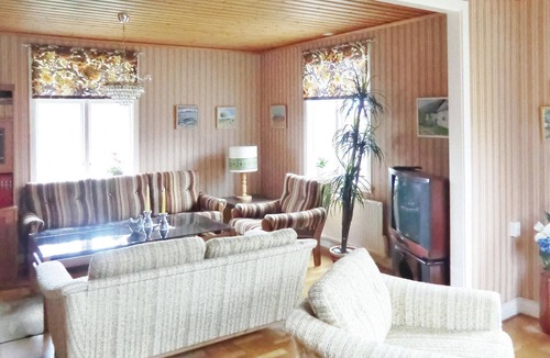 Morbylanga House | Awesome home in Mörbylånga with kitchen