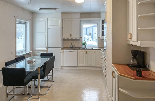 Norrfors House | Awesome home in Norrfors with sauna
