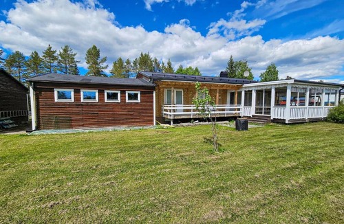 Norrfors House | Awesome Home In Norrfors With Sauna