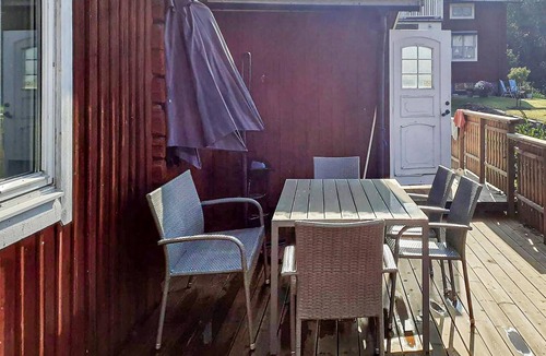 Oje House | Awesome home in öje with lake view