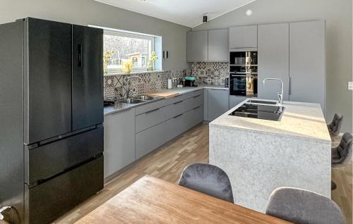 Tofta House | Awesome Home In Rockneby With Kitchen