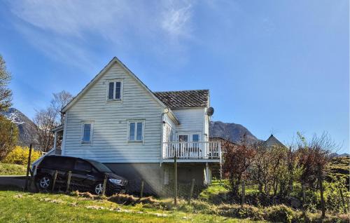 Rosendal House | Awesome Home In Rosendal With Sauna