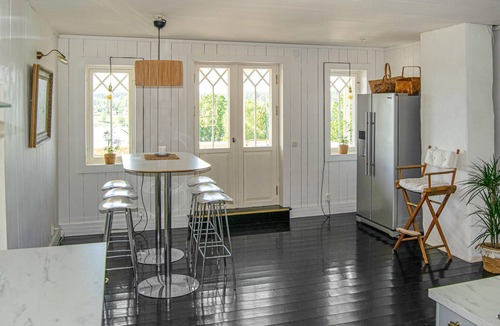 Stallarholmen House | Awesome home in Stallarholmen with lake view
