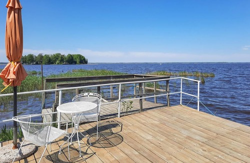 Stora Mellosa House | Awesome home in Stora Mellösa with house sea view