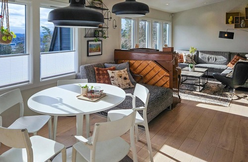 Sandvika House | Awesome home in Sandvika with WiFi