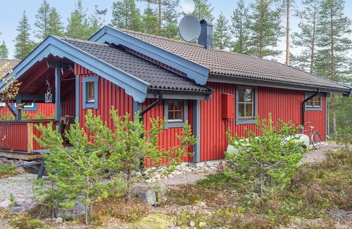 Sarna House | Awesome home in Särna with lake view