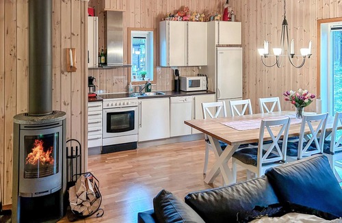 Sarna House | Awesome home in Särna with sauna