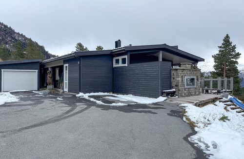 Stryn House | Awesome home in Stryn with house a mountain view