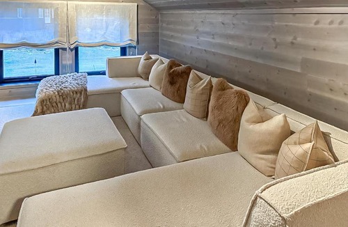 Sirdal House | Awesome Home In Tjørhom With Sauna