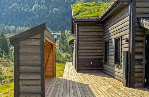 Sirdal House | Awesome home in Tjørhom with sauna