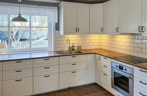 Odeshog Municipality House | Awesome home in Tranås with sauna