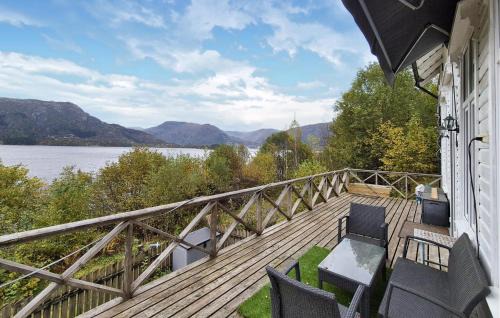 Vaksdal Municipality House | Awesome Home In Vaksdal With House Sea View