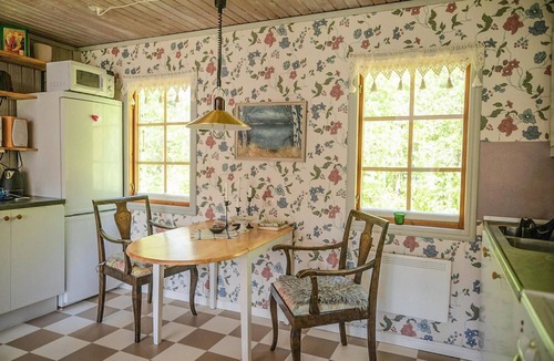 Vindeln House | Awesome home in Vindeln with WiFi
