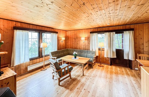 Nord-Fron House | Awesome home in Vinstra with sauna