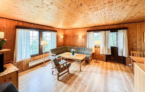 Nord-Fron House | Awesome Home In Vinstra With Sauna