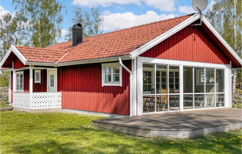 Flattinge House | Awesome Home In Vittaryd With Wifi