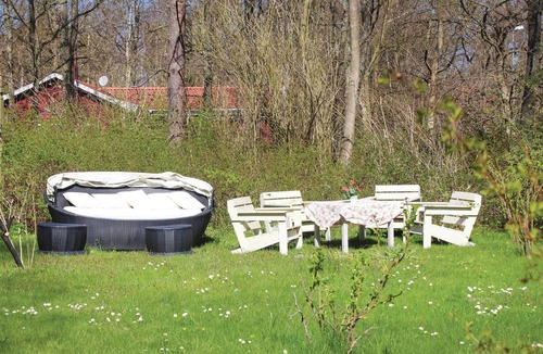 Gamla Staden-Sandskogen House | Awesome home in Ystad with kitchen