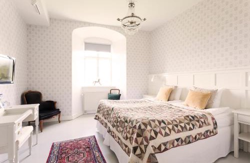 Fjalkinge Hotel | Bäckaskog Slott