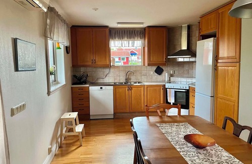 Vasteras Municipality Cottage | B&B The Little Red House