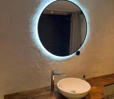 Ystad House | Backadal Gård BnB