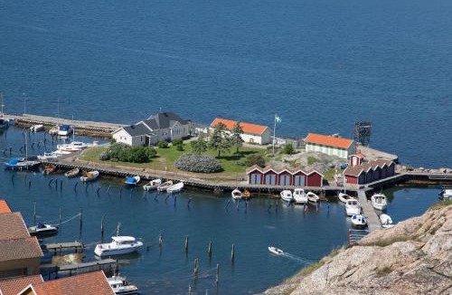 Fjallbacka Hostel | Badholmens Vandrarhem