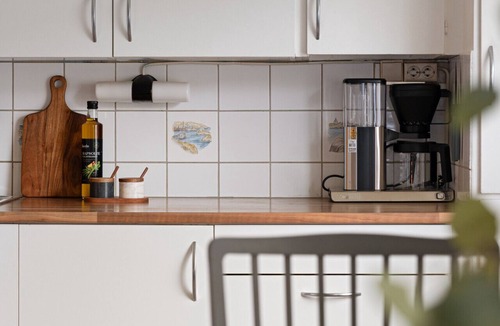 Tromso Apartment | Basecamp Dramsvegen – The Garden Suite