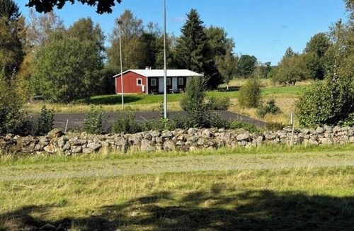 Forsheda House | Bastu, jacuzzi, 90kvm hem, 10.000kvm lantgård, fiber internet, stort kök, BBQ
