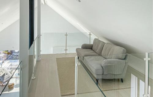 Akersberga House | Beach Front Home In Åkersberga With Sauna