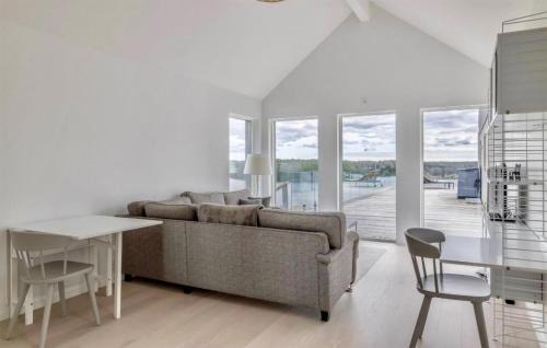 Akersberga House | Beach Front Home In Åkersberga With Sauna