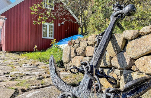 Farsund House | Beach front home in Farsund with house sea view