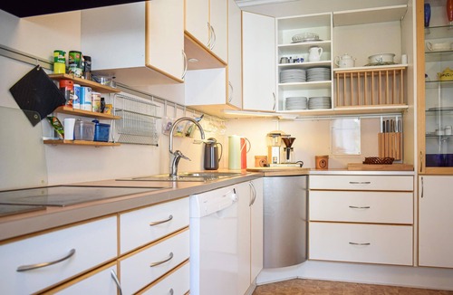 Ullensvang House | Beach front home in Hovland with sauna