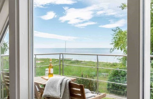 Trelleborg House | Beach house in Trelleborg with hot tub