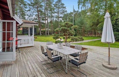 Ljunghusen House | Beach house retreat in peaceful Ljunghusen