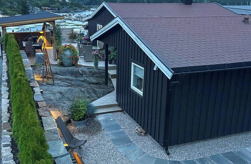 Bamble House | Beach house with sea views at Brevikstrand