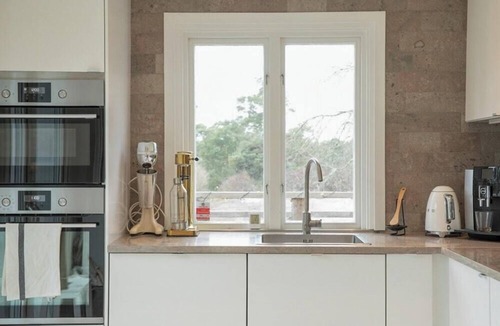Tofta House | Beach villa with sea view at Tofta beach