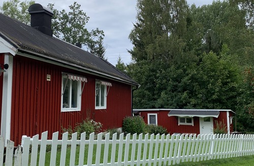 Arvika House | Beautiful and cozy cottage with 2 annexes (torp) and 8 beds