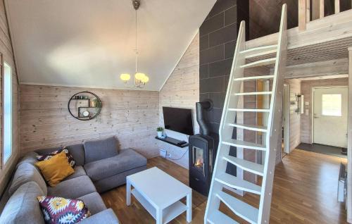 Sveio Apartment | Beautiful Apartment In Auklandshamn With Wifi