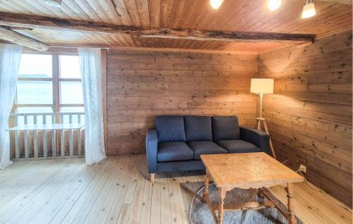 Fitjar Apartment | Beautiful Apartment In Fitjar With House Sea View