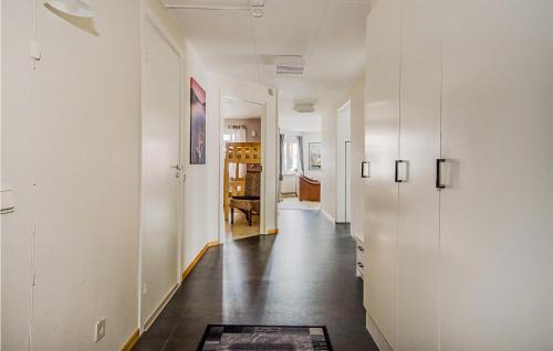 Syssleback Apartment | Beautiful Apartment In Sysslebäck