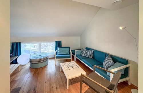 Sogne Apartment | Beautiful apartment in Søgne with house sea view