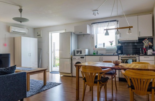 Kopingsvik Apartment | Beautiful apartment in Köpingsvik