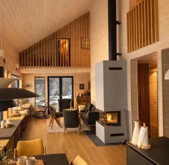 Vinje House | Beautiful Architecture By Vågslidvatnet Lake