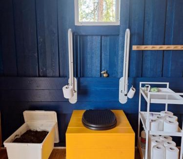 Aatola Ski Chalet | Beautiful Cottage at Lake Saimaa, Rantamaja