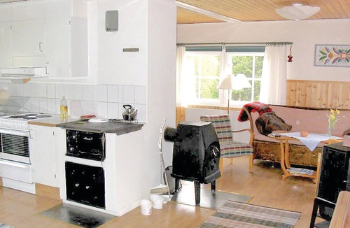 Alvdalen Municipality House | Beautiful cottage in a quiet location with miles of views over the mountains.