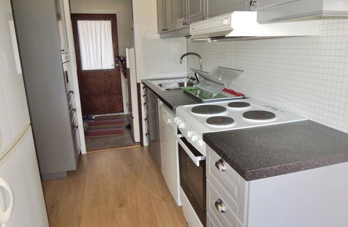 Stavsjo House | Beautiful cottage with a view of Lake Bolmen from the large terrace.