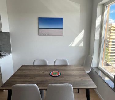 Skummesloevsstrand House | Beautiful Double Room near Båstad Homestay