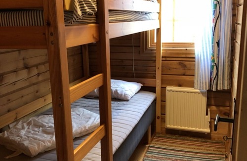 Lidhult Ski Chalet | Beautiful holiday cabin between Lake Bolmen and Unnen with private boat